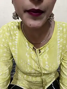 Snapshot of Yours-Zeenat chatting on 06-09-26, 07:09 Yours-Zeenat online show from 06-09-26, 07:09