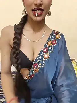 Snapshot of Yours-Zeenat chatting on 06-11-26, 08:22 Yours-Zeenat online show from 06-11-26, 08:22