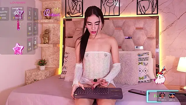 Sophieh Sweet online show from 03-11-26, 08:52