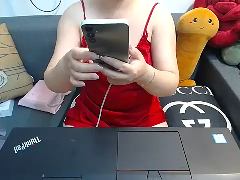 Coffee Milktea online show from 01-10-26, 04:24