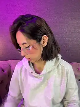 Snapshot of luna_gv chatting on 03-04-26, 10:12 luna gv online show from 03-04-26, 10:12