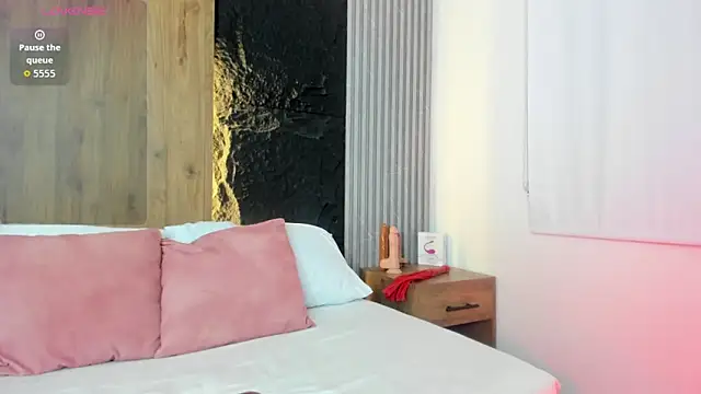 lila lain online show from 03-11-26, 02:49