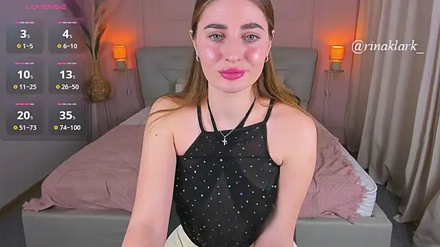 Snapshot of RinaKlark chatting on 02-20-26, 05:37 RinaKlark online show from 02-20-26, 05:37