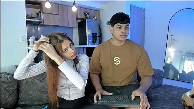 Nicole and thiago1 online show from 01-10-26, 09:43