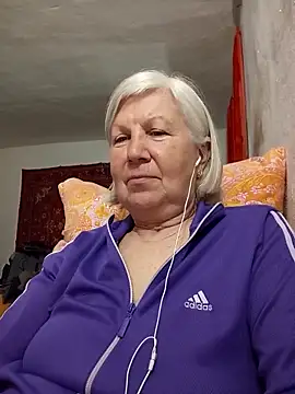 KlaudiaDarling online show from 03-12-26, 03:38