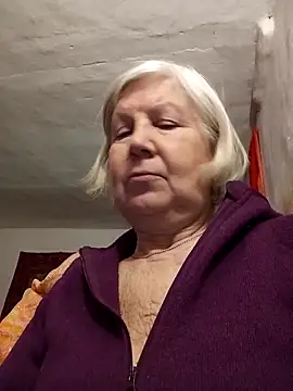 KlaudiaDarling online show from 02-12-26, 03:45