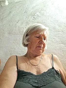 Snapshot of KlaudiaDarling chatting on 07-12-26, 07:47 KlaudiaDarling online show from 07-12-26, 07:47