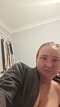 Snapshot of sonicslut chatting on 01-06-26, 10:58 sonicslut online show from 01-06-26, 10:58