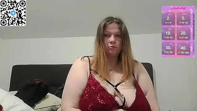 lina 99  online show from 04-15-26, 05:24