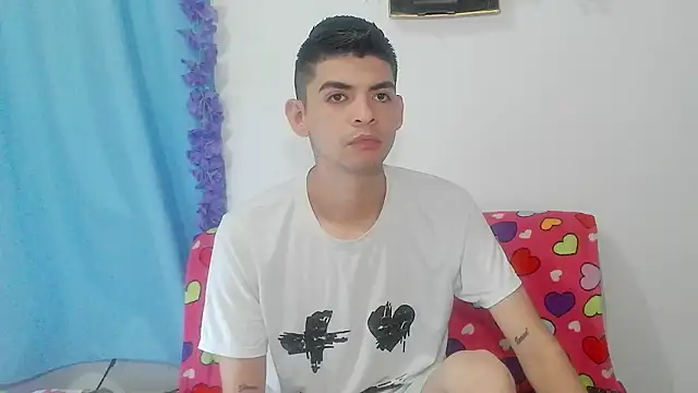 nico22love online show from 02-12-26, 12:27