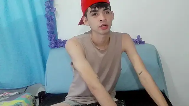 nico22love online show from 02-23-26, 07:36