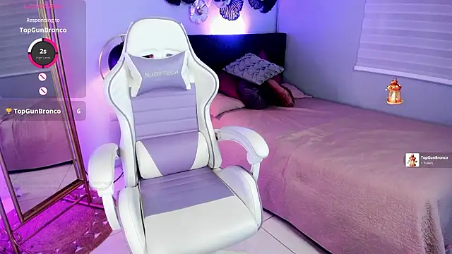 luna celeeste  online show from 03-15-26, 05:42