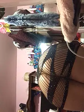 villa-Karinn online show from 03-18-26, 03:03