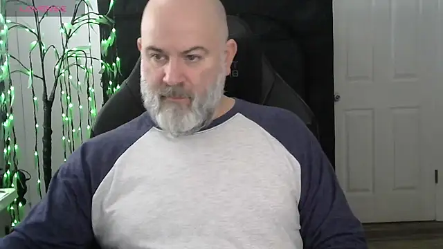 XJJ77x online show from 02-25-26, 02:39