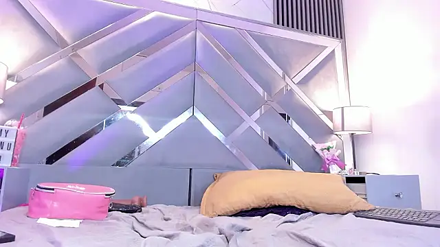 melody  sweet  online show from 03-15-26, 08:21