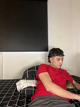 Snapshot of itselladoll chatting on 02-08-26, 10:51 itselladoll online show from 02-08-26, 10:51