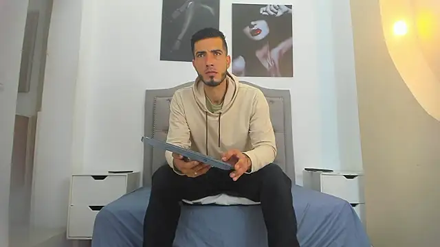 Snapshot of marc_ruffa chatting on 03-03-26, 10:55 marc ruffa online show from 03-03-26, 10:55