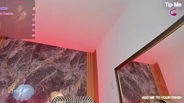 ISABELLA-SCOTT online show from 07-28-26, 08:52
