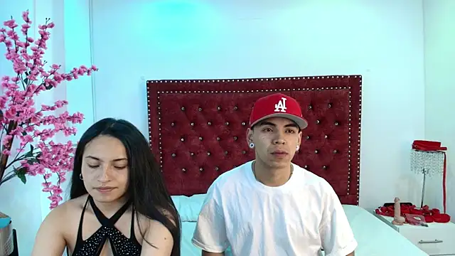 Snapshot of Jaden_and_sofia chatting on 05-26-26, 03:15 Jaden and sofia online show from 05-26-26, 03:15