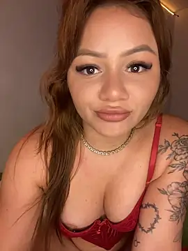 Isisbennett online show from 04-18-26, 06:43