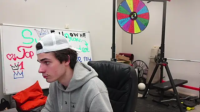 Daniel Shawnn online show from 02-05-26, 02:46