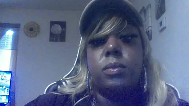 Snapshot of Babyboo3620 chatting on 05-22-26, 09:35 Babyboo3620 online show from 05-22-26, 09:35