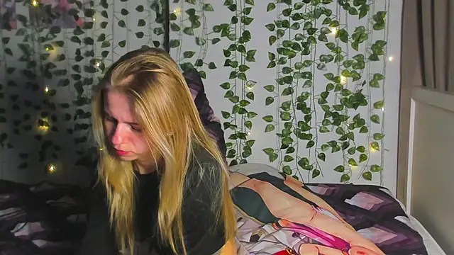 Cute Madam online show from 01-06-26, 11:20