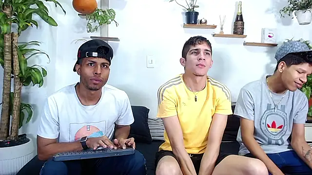 Interracial Snow Bunny online show from 02-17-26, 03:09