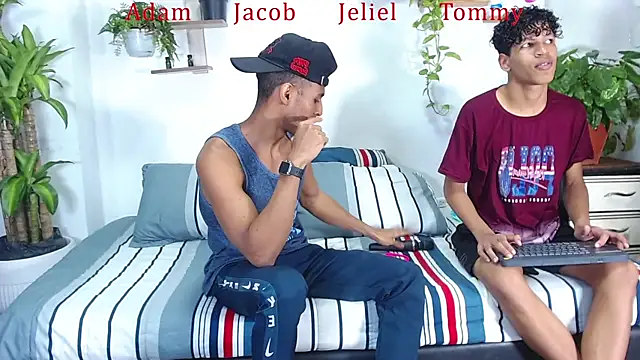 Interracial Snow Bunny online show from 01-12-26, 10:14