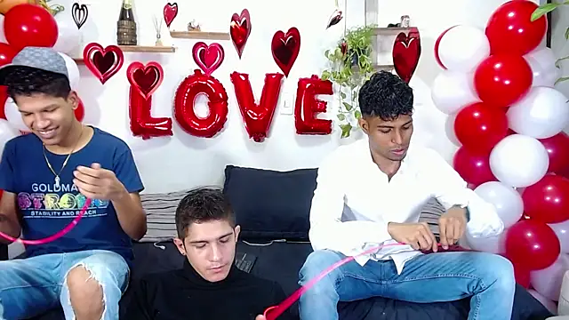 Interracial Snow Bunny online show from 02-14-26, 11:27