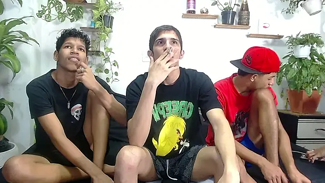 Interracial Snow Bunny online show from 03-02-26, 11:11