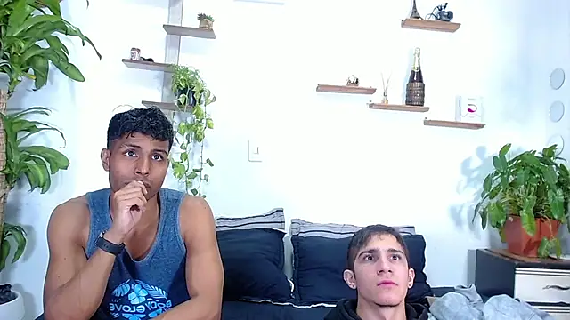 Interracial Snow Bunny online show from 02-16-26, 09:13