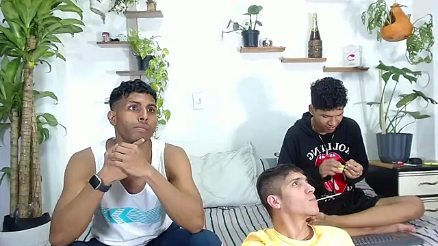 Interracial Snow Bunny online show from 02-09-26, 11:36