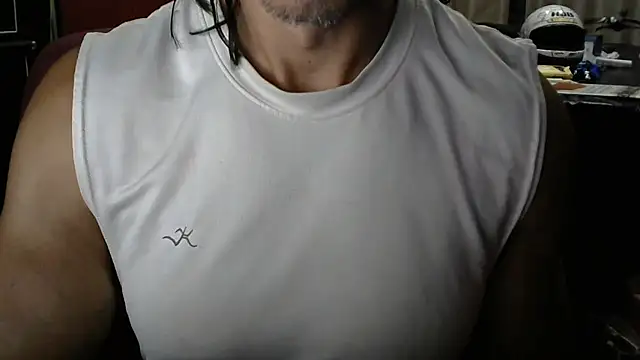 Snapshot of koolchillfun696969 chatting on 07-10-26, 06:57 koolchillfun696969 online show from 07-10-26, 06:57