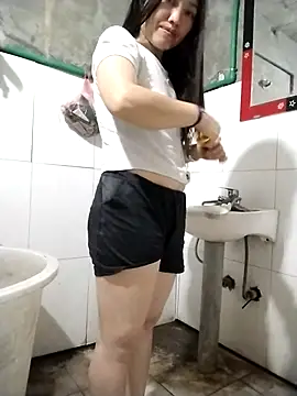 Lovephay8x online show from 04-04-26, 11:17