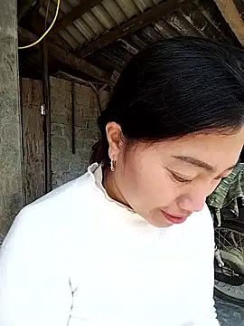 Snapshot of Lovephay8x chatting on 01-12-26, 05:36 Lovephay8x online show from 01-12-26, 05:36