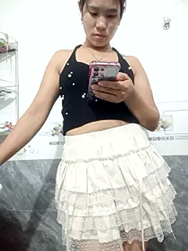 Snapshot of congchua977 chatting on 05-11-26, 02:45 congchua977 online show from 05-11-26, 02:45