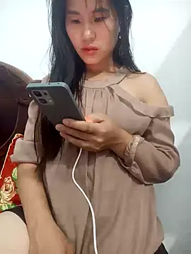 Snapshot of congchua977 chatting on 05-07-26, 01:03 congchua977 online show from 05-07-26, 01:03