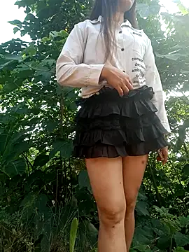 Snapshot of congchua977 chatting on 05-15-26, 11:36 congchua977 online show from 05-15-26, 11:36