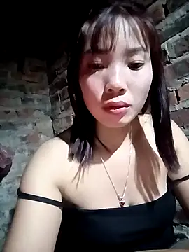 yeutinh00 online show from 01-12-26, 06:04