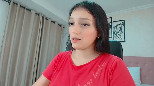 Snapshot of littlemolly_walcott chatting on 07-29-26, 10:31 littlemolly walcott online show from 07-29-26, 10:31