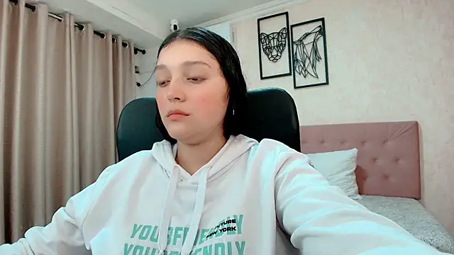 littlemolly walcott online show from 03-10-26, 02:04