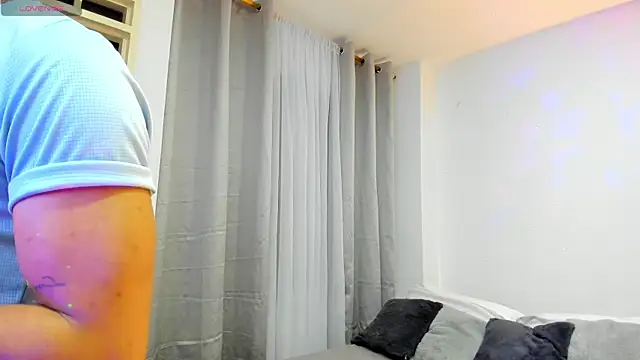 Jeisonmillan  online show from 01-08-26, 11:05