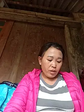 Snapshot of dakota-kis chatting on 03-01-26, 01:27 dakota-kis online show from 03-01-26, 01:27