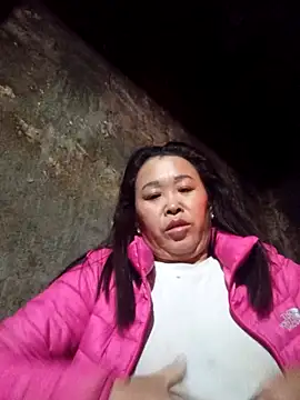 Snapshot of dakota-kis chatting on 02-20-26, 12:18 dakota-kis online show from 02-20-26, 12:18