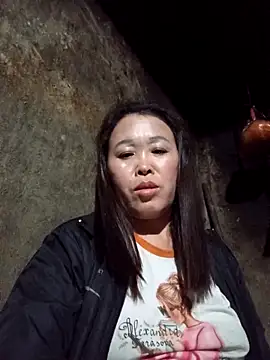 Snapshot of dakota-kis chatting on 02-24-26, 12:39 dakota-kis online show from 02-24-26, 12:39