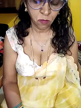 Snapshot of Maya_kannada chatting on 04-08-26, 12:45 Maya kannada online show from 04-08-26, 12:45