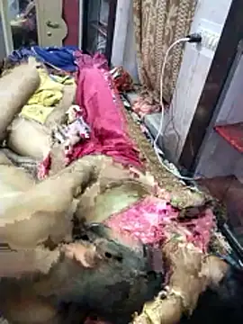 Snapshot of hornycouple20000 chatting on 02-26-26, 04:07 hornycouple20000 online show from 02-26-26, 04:07