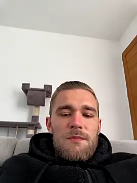 Benjamiinlt online show from 04-13-26, 09:57