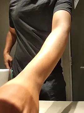 jerryrooh69 online show from 04-10-26, 07:15